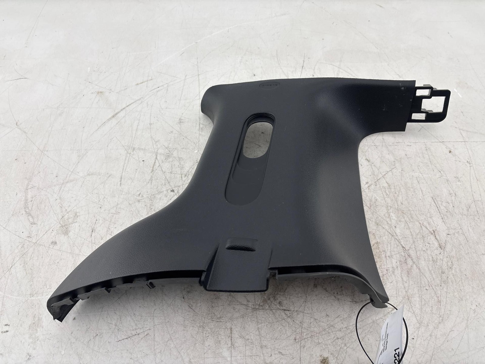 2017 - 2025 Chrysler Pacifica Rear Right Side C Pillar Upper Trim Panel OEM