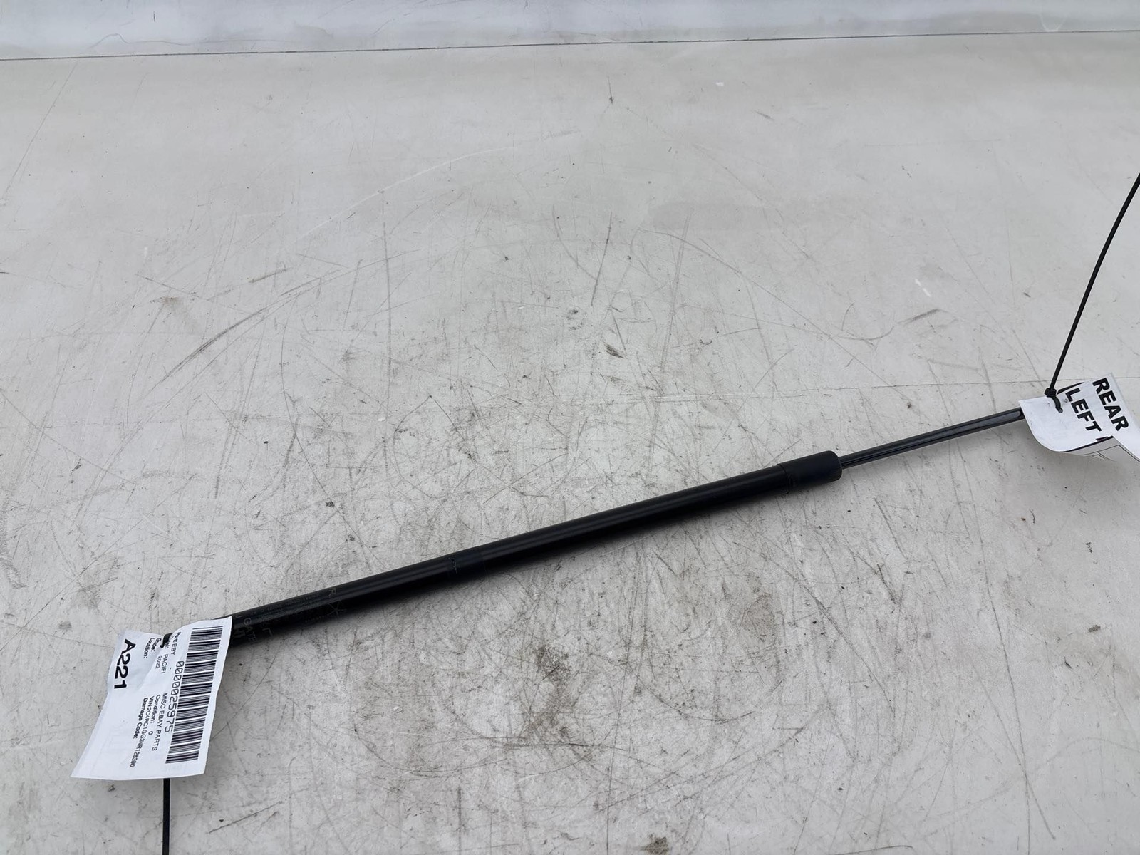 2017 - 2025 Chrysler Pacifica Rear Liftgate Left Support Strut OEM