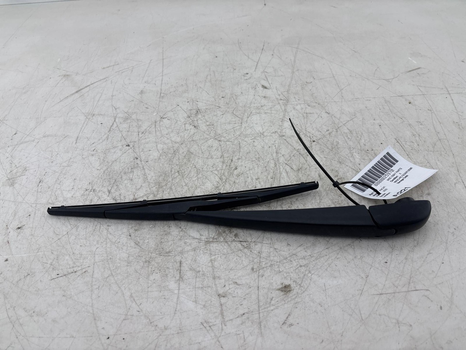 2017 - 2024 Chrysler Pacifica Rear Liftgate Glass Window Wiper Arm OEM