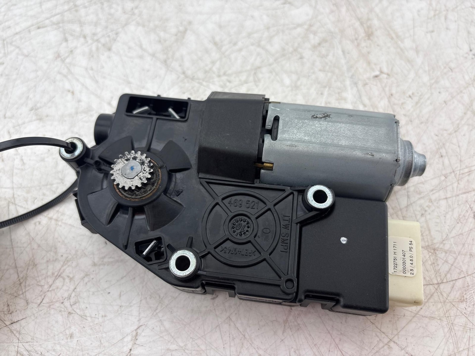 2010-16 Mercedes W212 E350 Bluetec Panoramic Sunroof Sun Roof Motor OEM