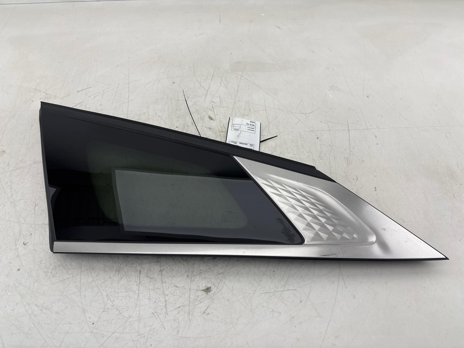 23-25 Kia Sportage LX Rear Left Window Quarter Glass Oem