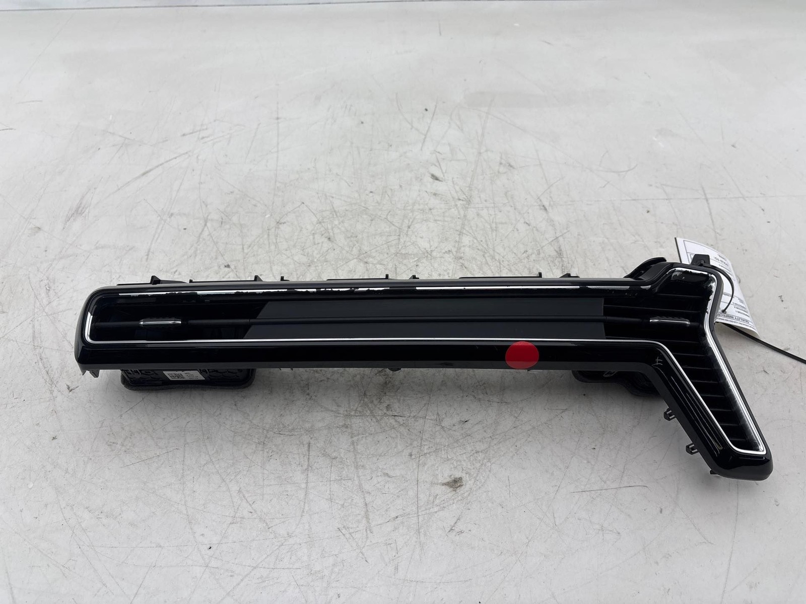 23-25 Kia Sportage LX Front Right Dash Outer Air Vent Grilles w/ Trim Oem