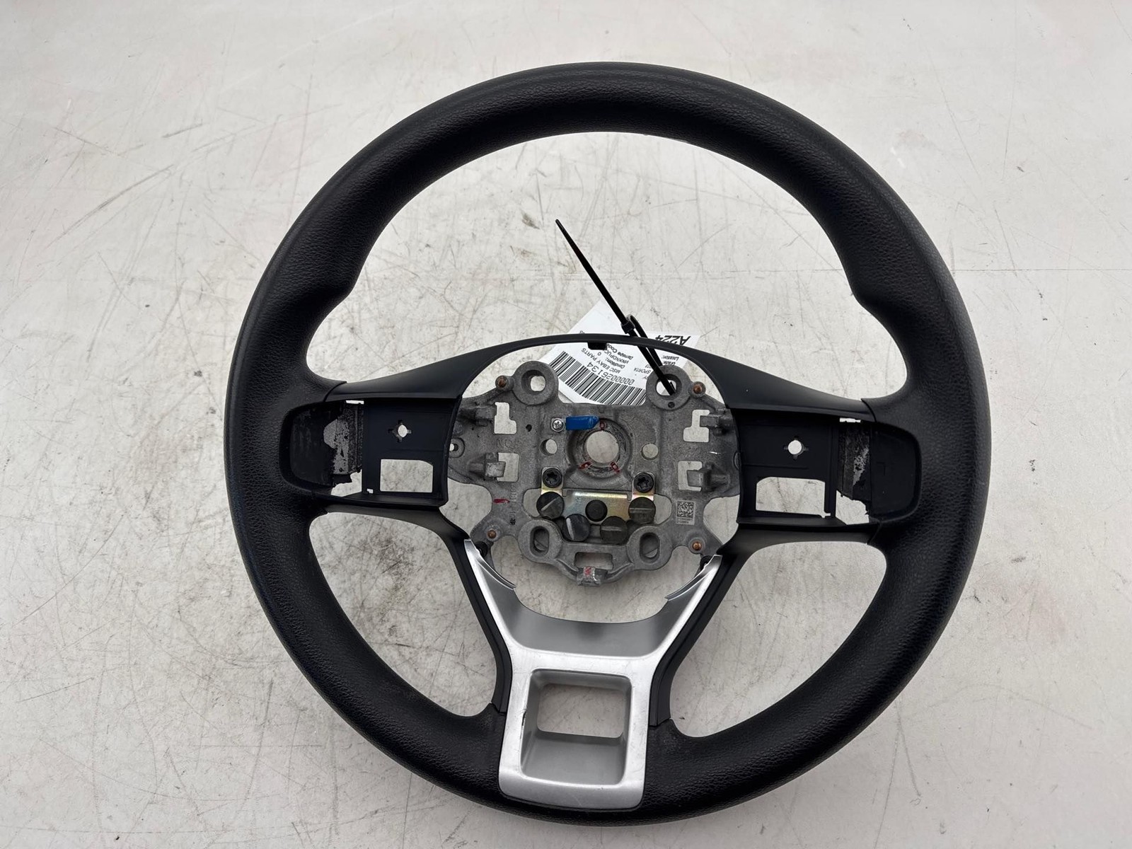 23-25 Kia Sportage LX 1.6L Steering Wheel Oem