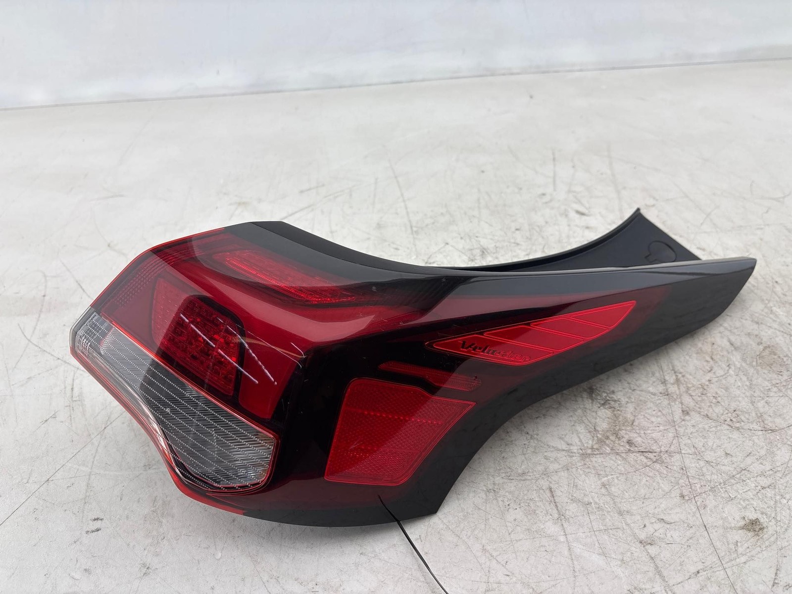 2019-2021 Hyundai Veloster N Right Quarter Panel Tail Light Lamp OEM