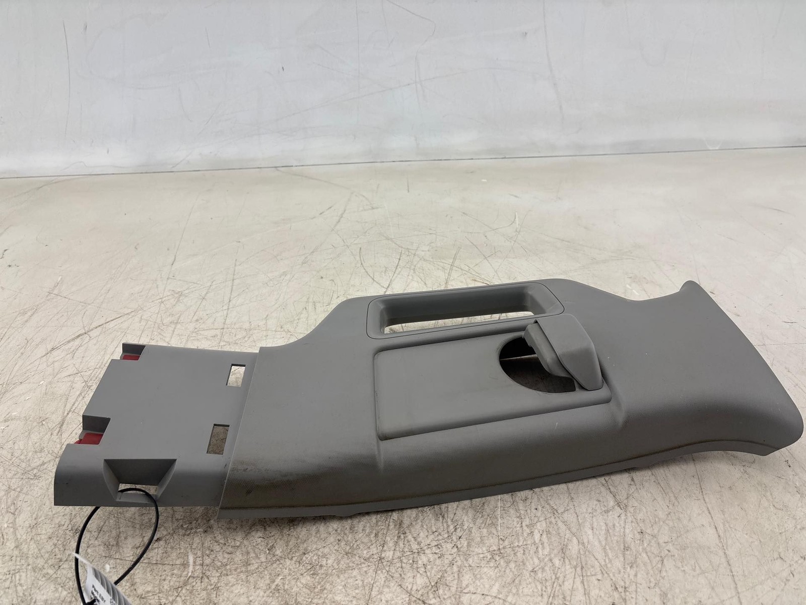 2015-2019 Chevy Silverado 3500 Left Driver Side B Pillar Upper Trim Panel OEM