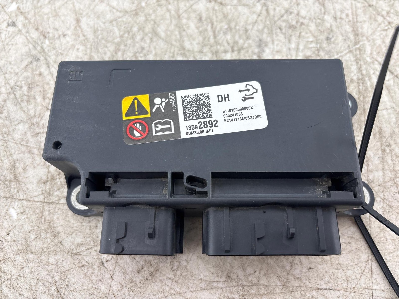 2015-2016 Chevrolet Silverado Sierra 2500 3500 Control Module OEM 13592892