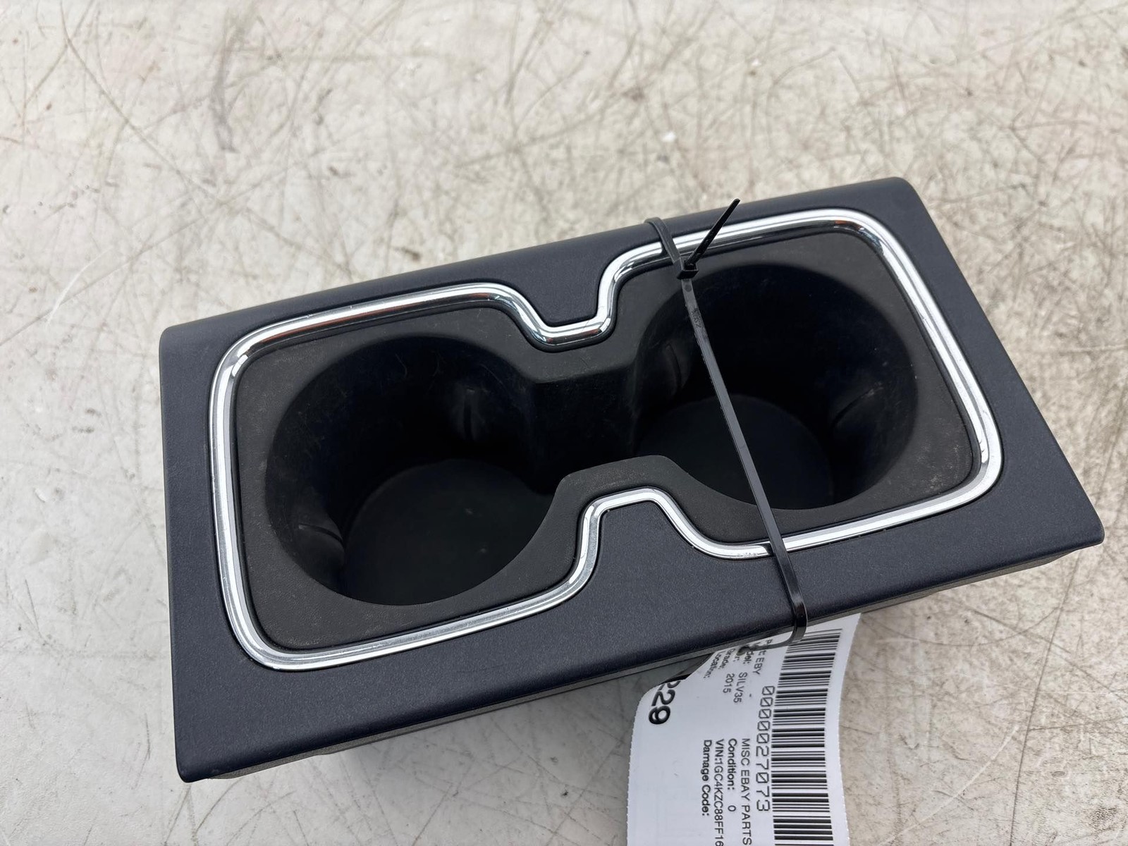 2015 - 2016 Chevy Silverado 3500 Center Console Cup Holder W/ Bezel OEM