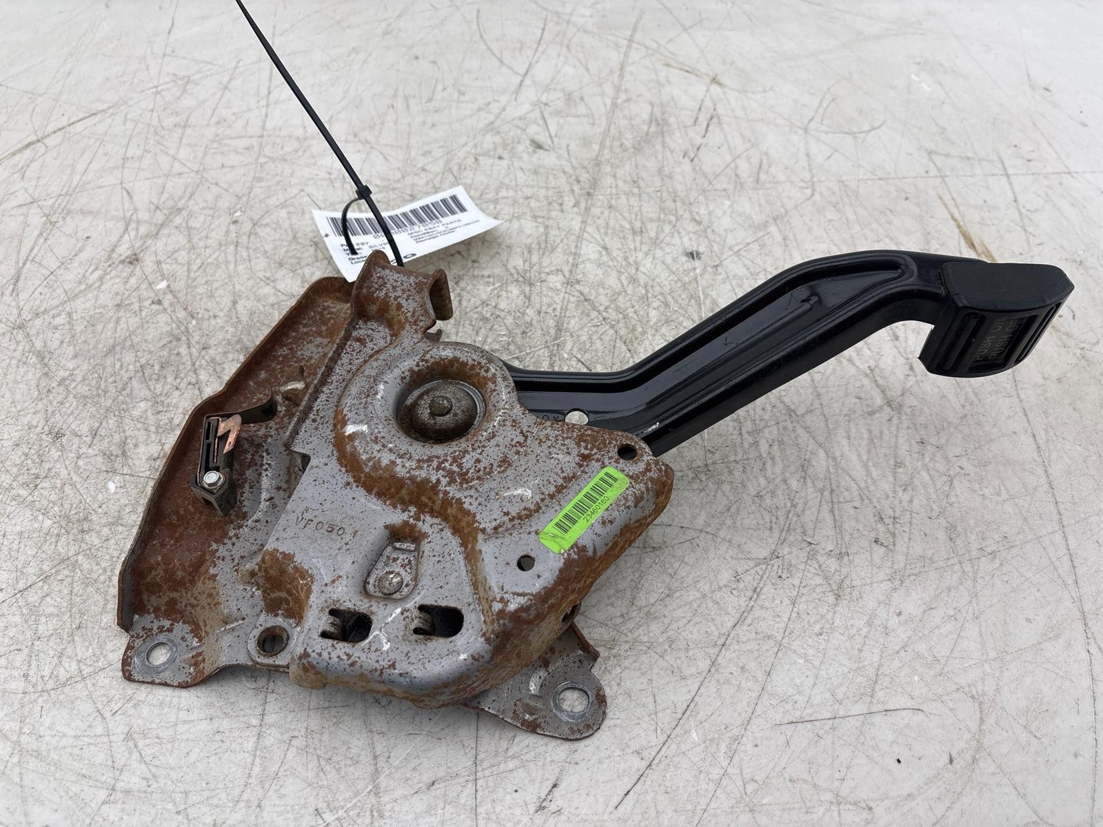 15 - 19 Chevy Silverado 3500/2500 Emergency Park Parking Brake Control Pedal OEM