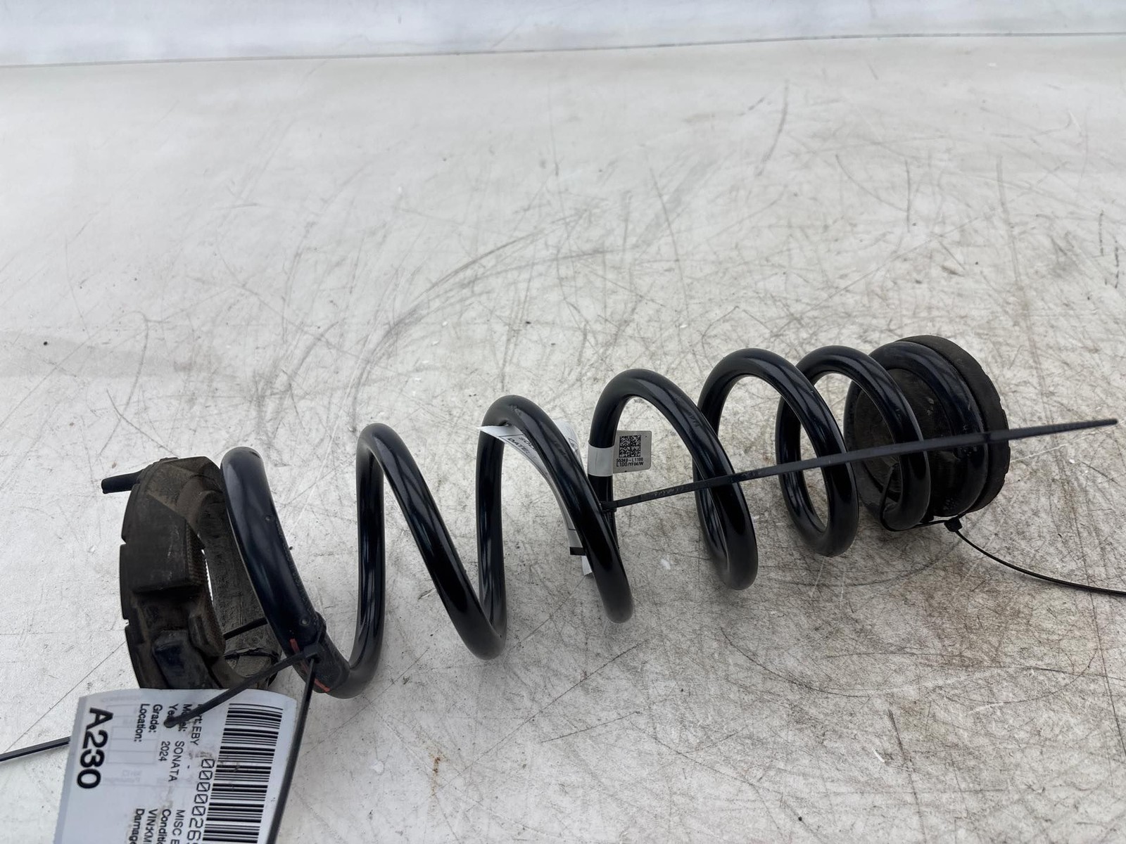 2020-2025 Hyundai Sonata 2.5L FWD Rear Right Coil Spring OEM 55340-L1100