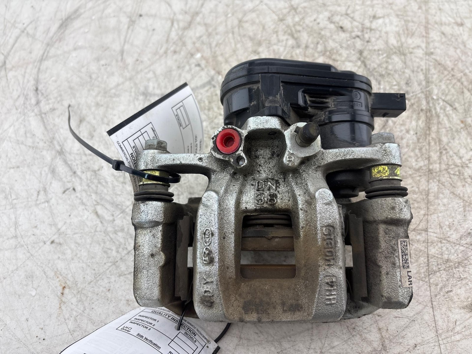2020-2025 Hyundai Sonata 2.5L Rear Right Brake Caliper Assembly OEM