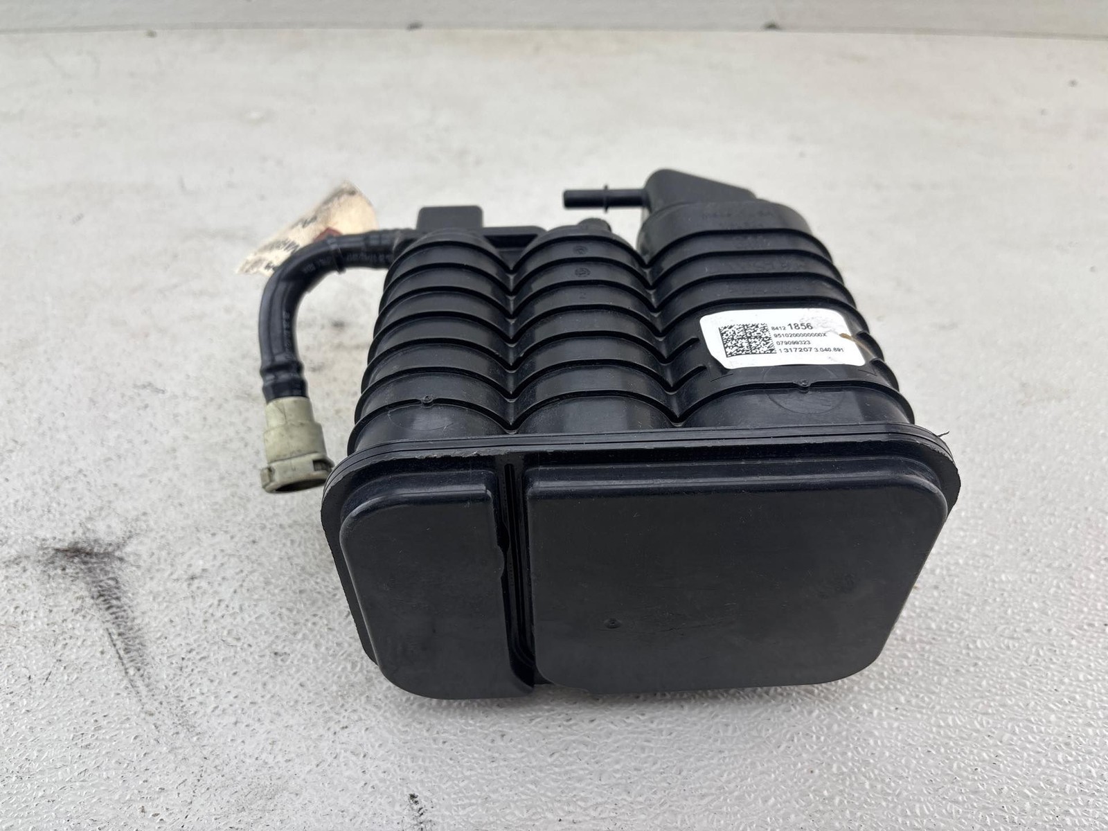 2016-2019 Chevrolet Cruze Gas Engine Emission Fuel Vapor Canister Filter OEM