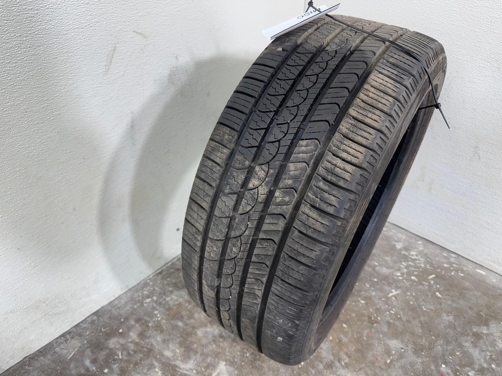 Pirelli P7 AS Plus 3 Used Tire 225/45 R17 94H M+S 9/32
