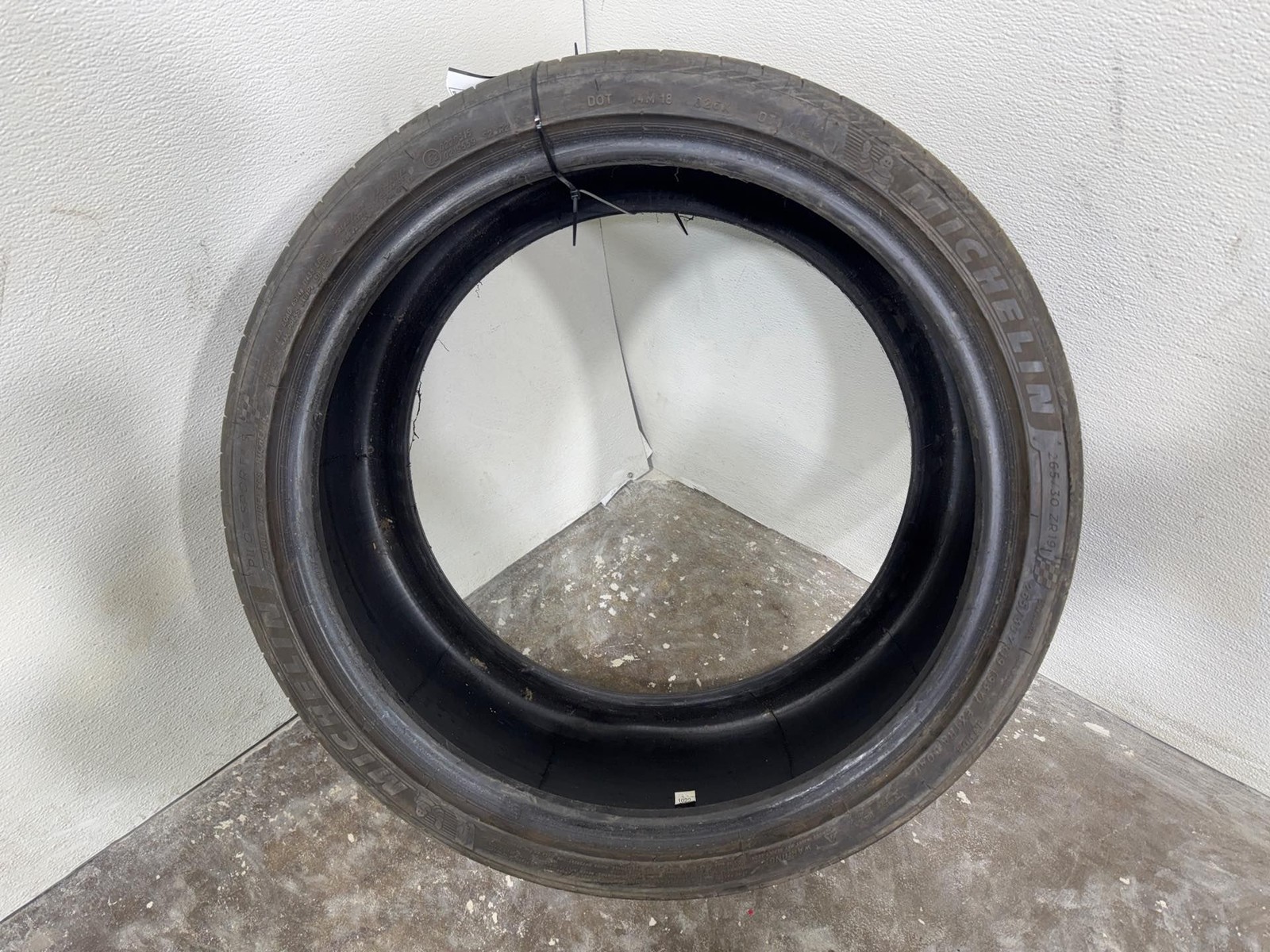 Michelin Pilot Sport 4 S Used Tire 265/30 ZR19 93Y 9/32