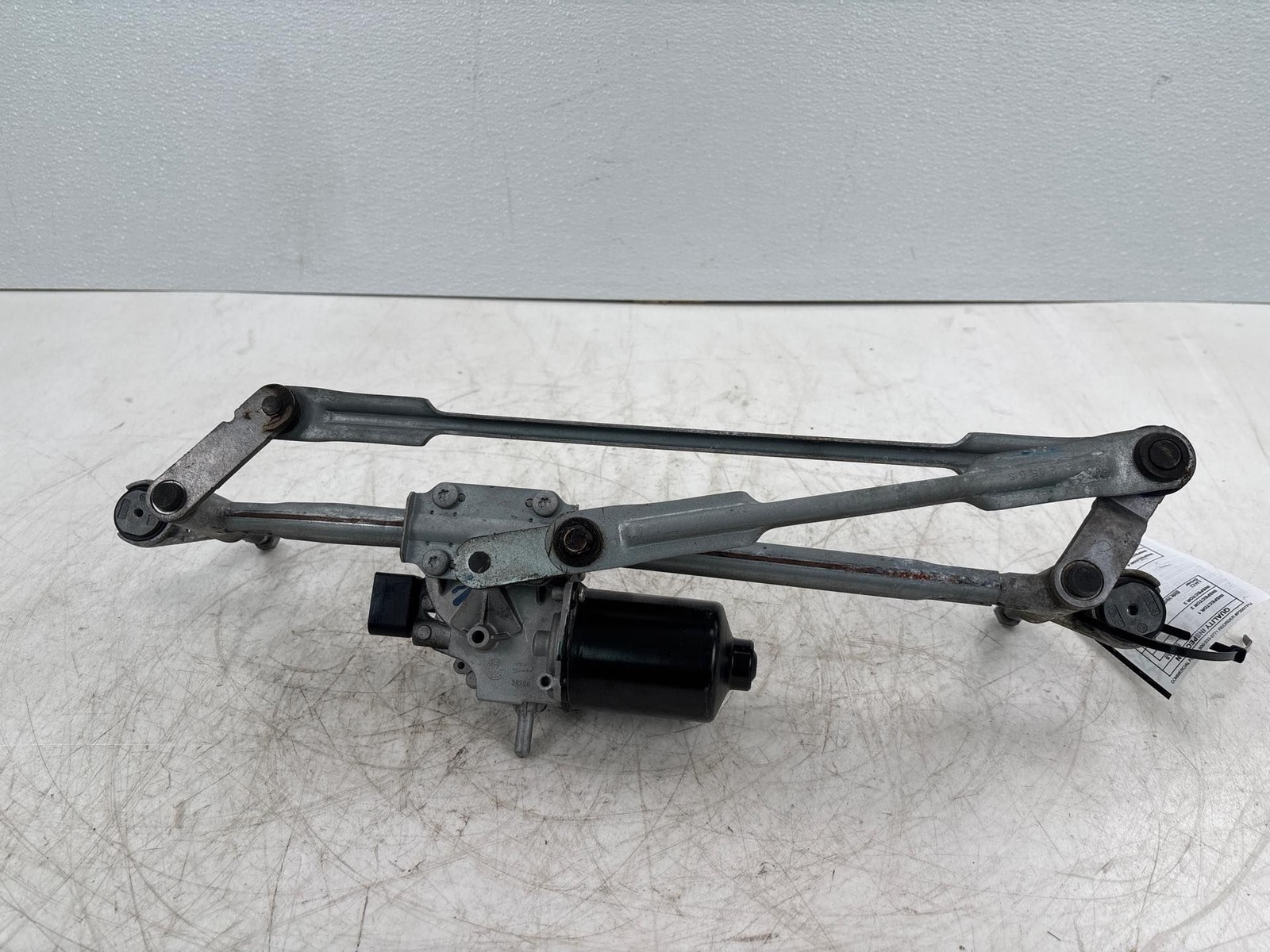 2015-2019 Ford Transit 250 Windshield Wiper Linkage & Motor OEM