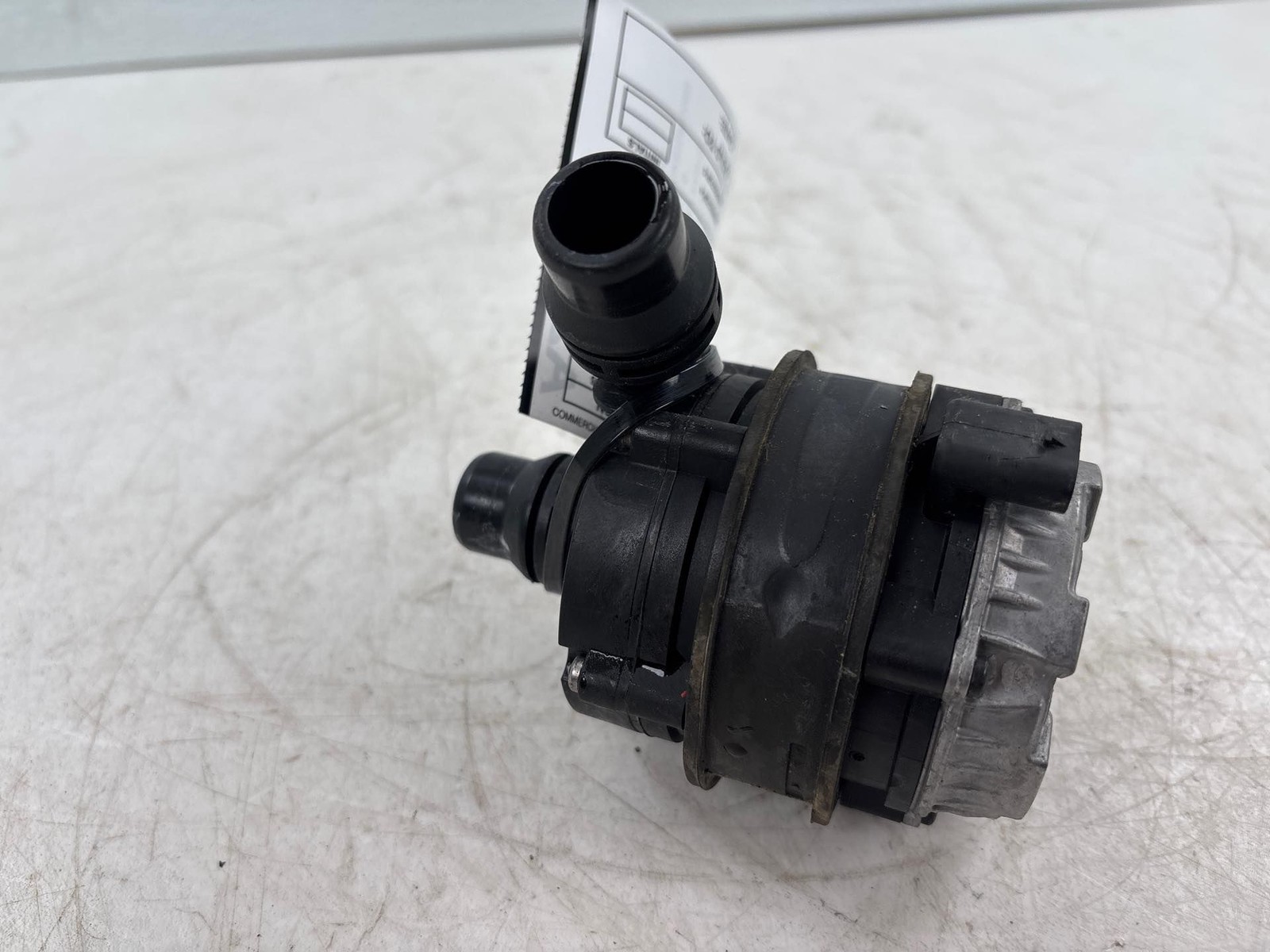 2016 Mercedes C300 W205 Engine Coolant Auxiliary Heater Water Pump OEM