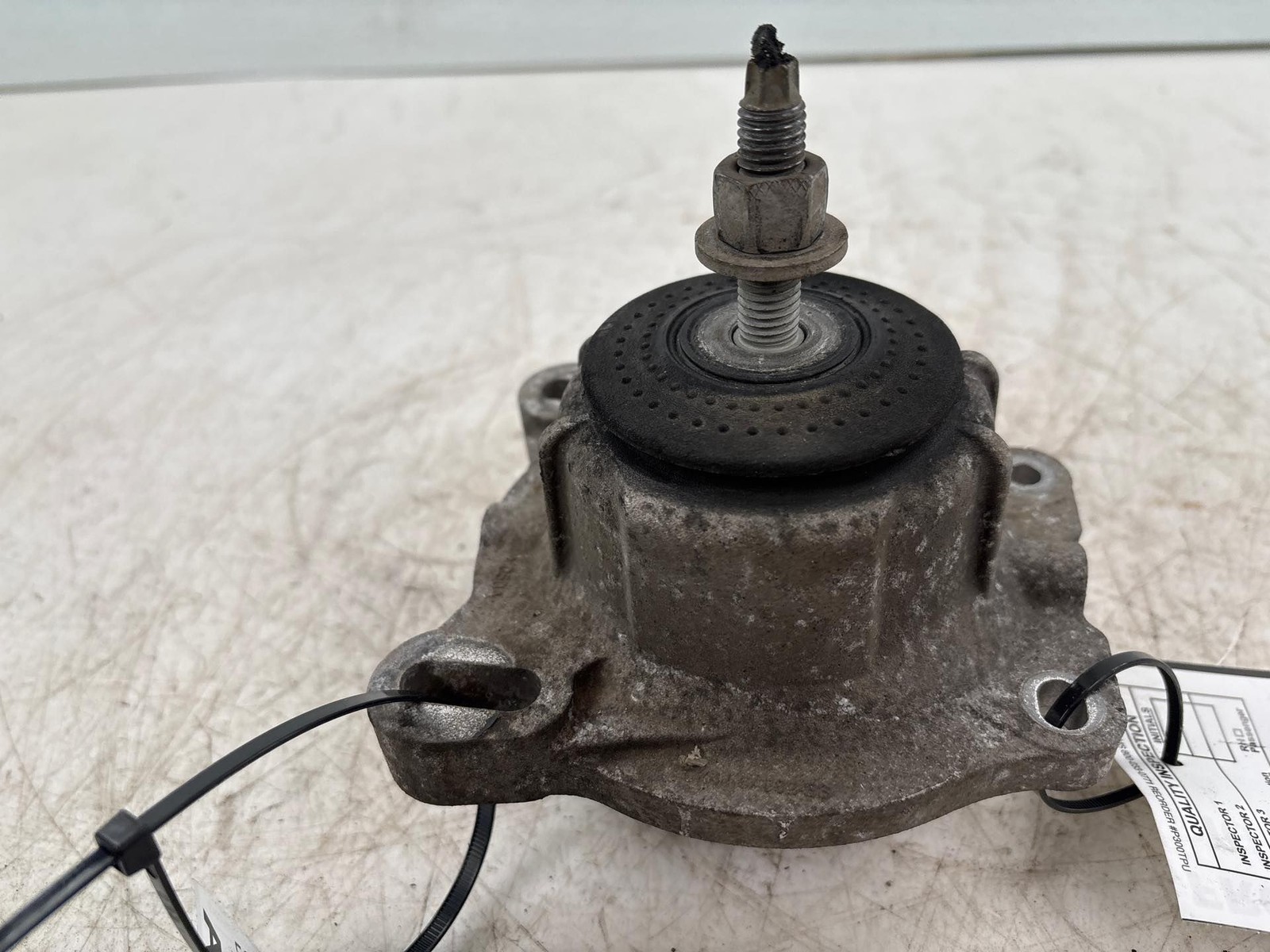 2015-2019 Ford Transit 250 Front Right Engine Motor Mount OEM CK4Z6096E