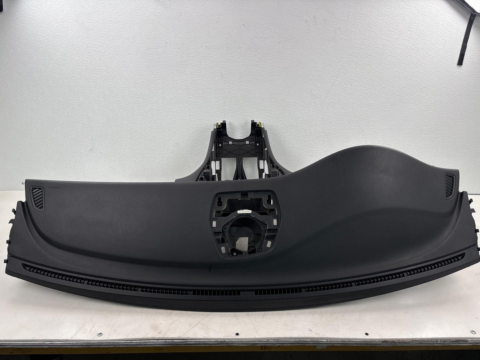 2015 - 2017 Mercedes C300 C205 Dash Dashboard Instrument Panel OEM