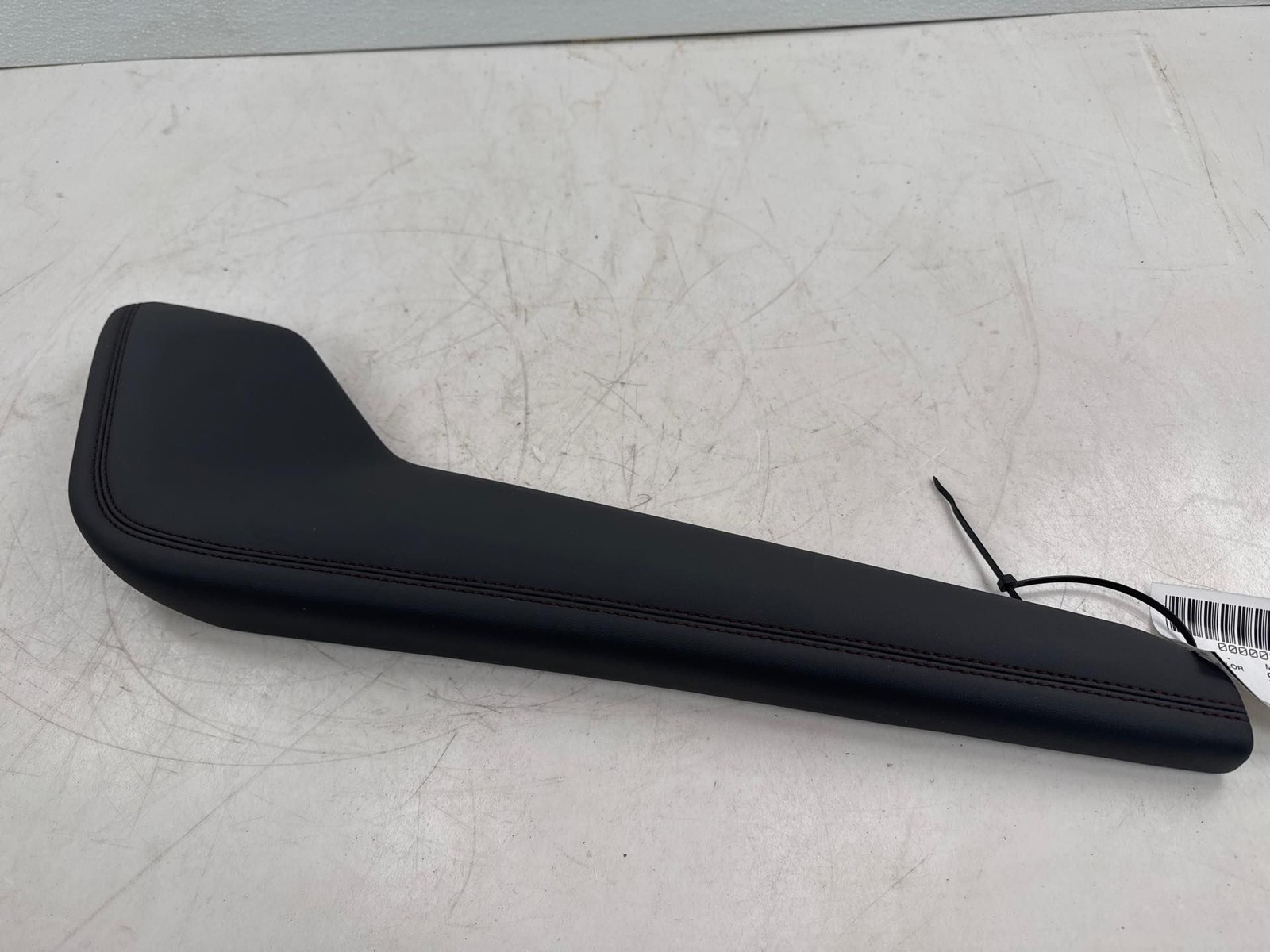 2025 Ford Explorer 2.3L 4WD Front Right Console Lower Trim Cover Panel OEM