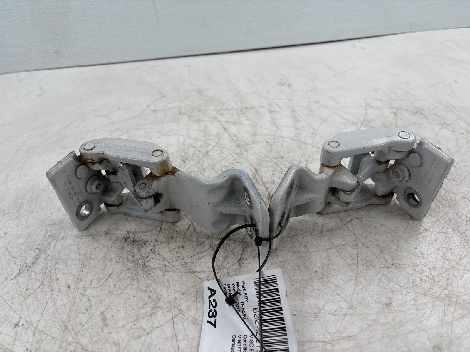 15-17 Ford Transit 250 Rear Left Back Door Hinge Pair Set OEM BK31-V429A15-A