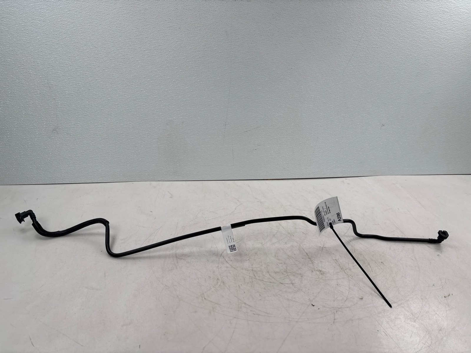 20-25 Ford Explorer 2.3L Fuel Gas Tank Vent Breather Hose Tube Pipe OEM