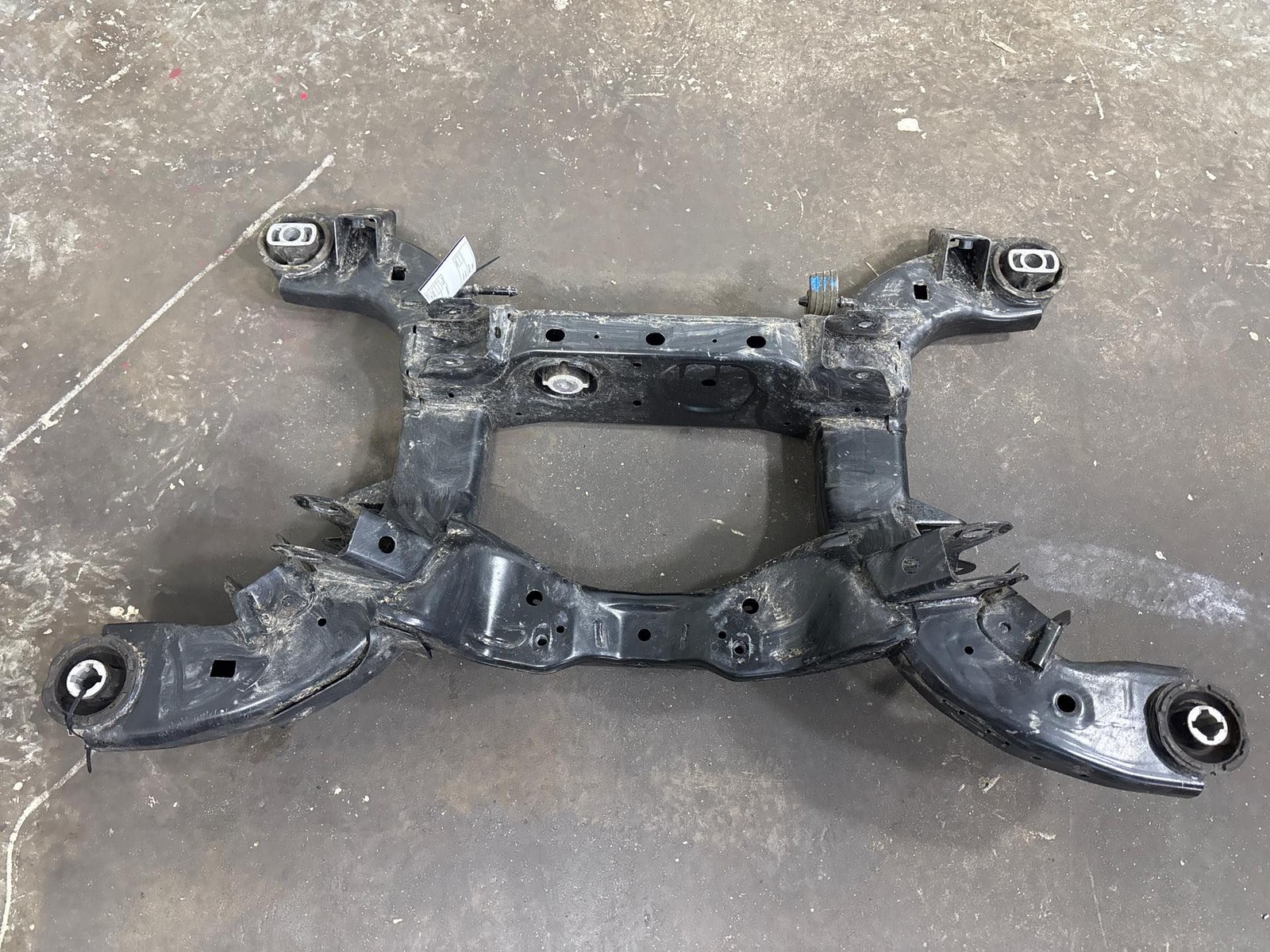 20-25 Ford Explorer 2.3L 4WD Rear Subframe Cross Member Assembly OEM