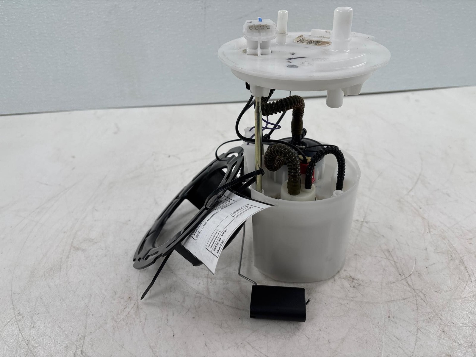 20-25 Ford Explorer 2.3L Fuel Gas Tank Pump OEM