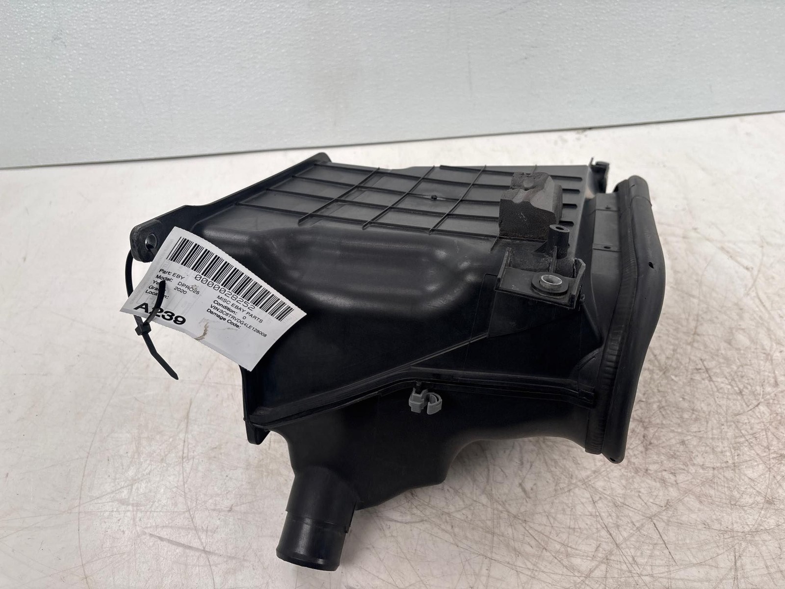 2014-2022 Ram ProMaster 2500 1500 Cabin Air Duct Oem 68169309AD