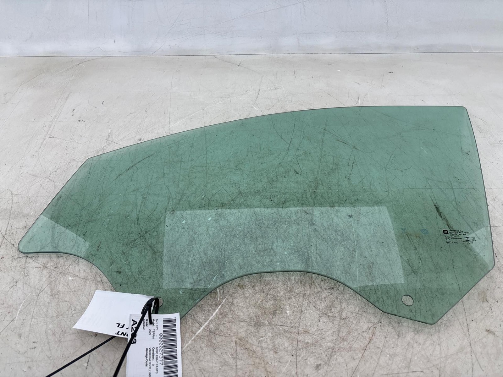 2018 - 2024 GMC Terrain Front Left Driver Side Door Window Glass OEM